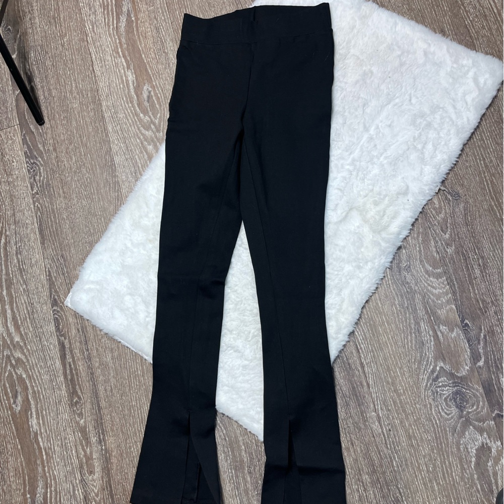 Skinny open cut pants